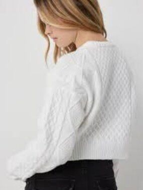 Ardene White Cable Knit V-Neck Sweater, Crop and cute